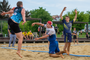 Turniej przygotowawczy Mistrzostw Małopolski w plażowej piłce ręcznej